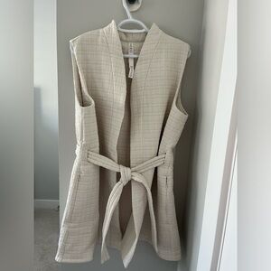 Lululemon Long Vest - Size 12